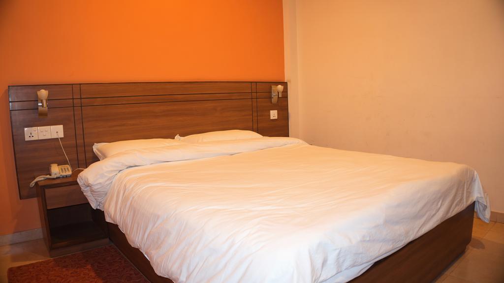 Aryal International Hotel Káthmándú Pokoj fotografie