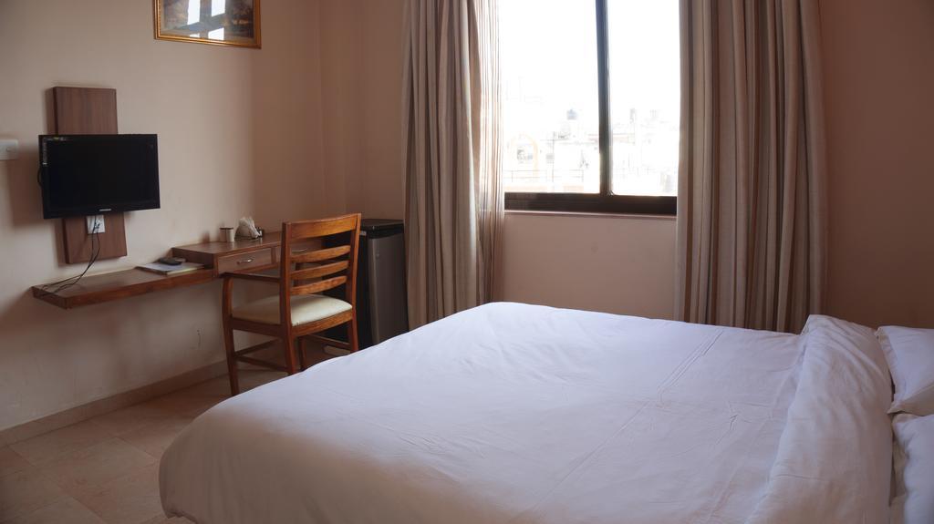 Aryal International Hotel Káthmándú Pokoj fotografie